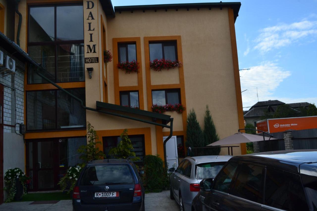 Dalim Hotel Duliby Exterior photo